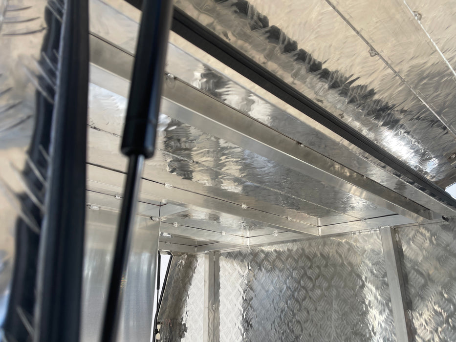 Aluminium Checker Canopy Dog Box (Lift off) by Eureka Canopies in Melbourne