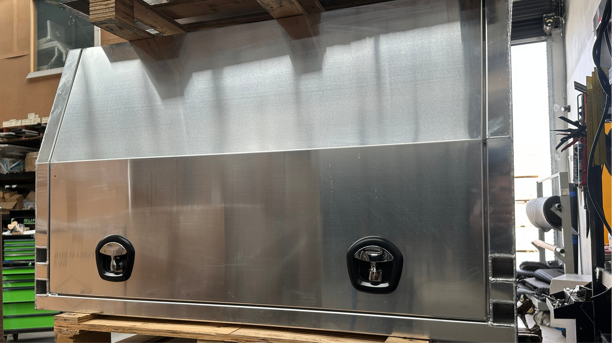 1400 x 1800 x 860mm Dog Box Jack off / Lift off - Flat Plate (POWDERCOATING AVAILABLE)