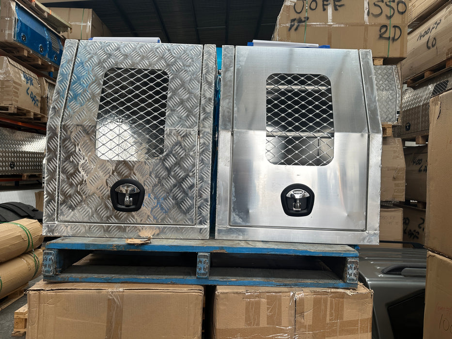 680 x 900 x 860mm Dog Box - Flat or Checker Plate (POWDERCOATING AVAILABLE)