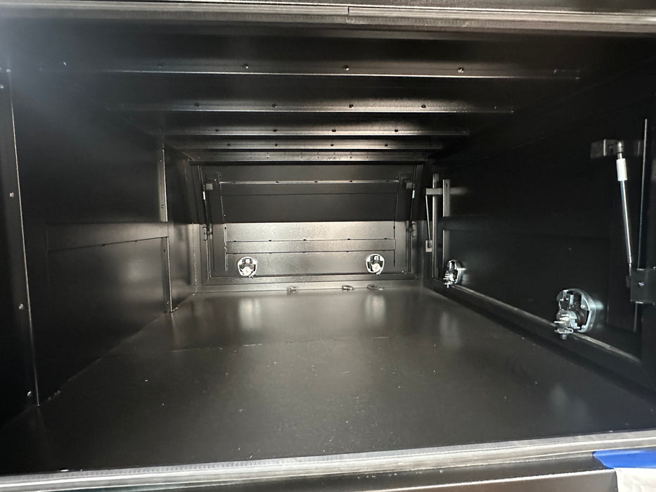 1550 x 1800 x 860mm 3 Door - Flat Plate Black o/s