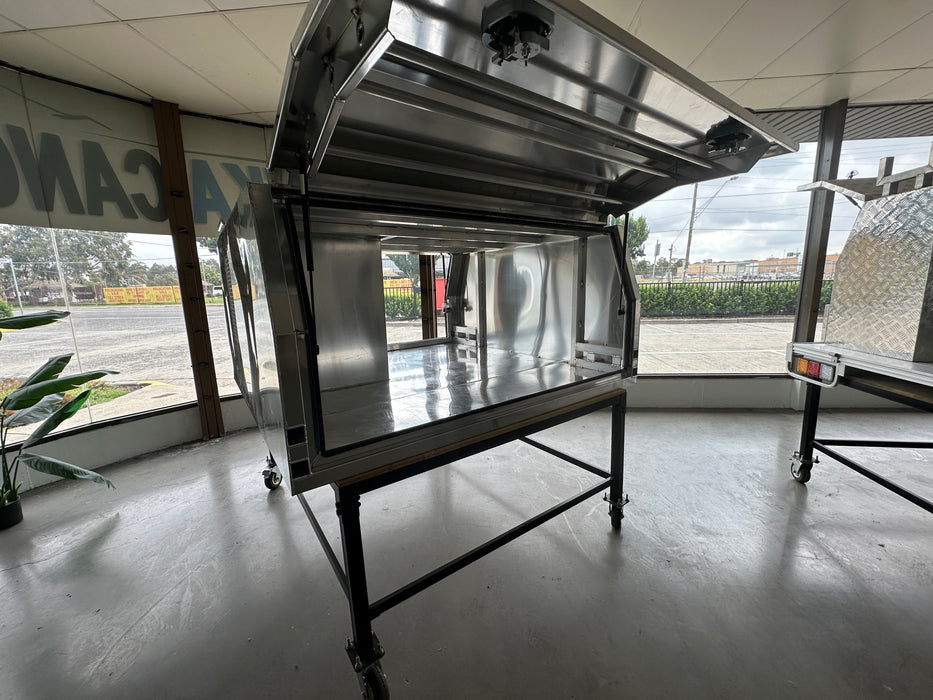 1775 x 1775 x 860mm Dog Box Lift off - Flat Plate (POWDERCOATING AVAILABLE)