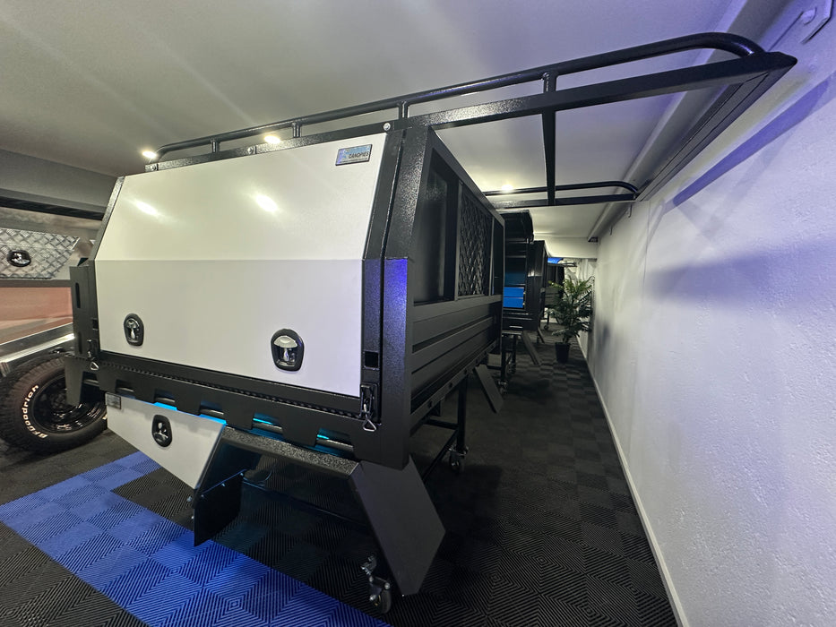 E5 - 4x4 Tray + 1500mm Lift off Canopy + Roof Rack, Jerry Can, Tyre Holder, Ladder, Undertrays (Display)