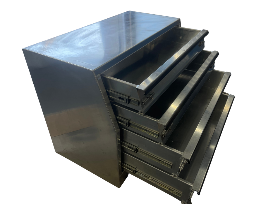 4 Drawer Insert Aluminium (900 x 500 x 700mm)