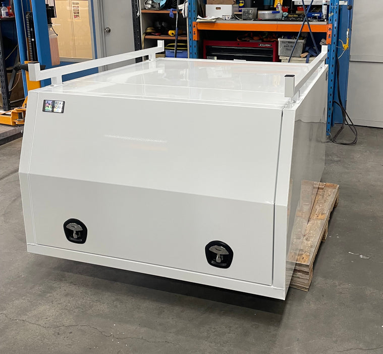 1400 x 1800 x 860mm 2 Door - Flat Plate + Roof Bars - White