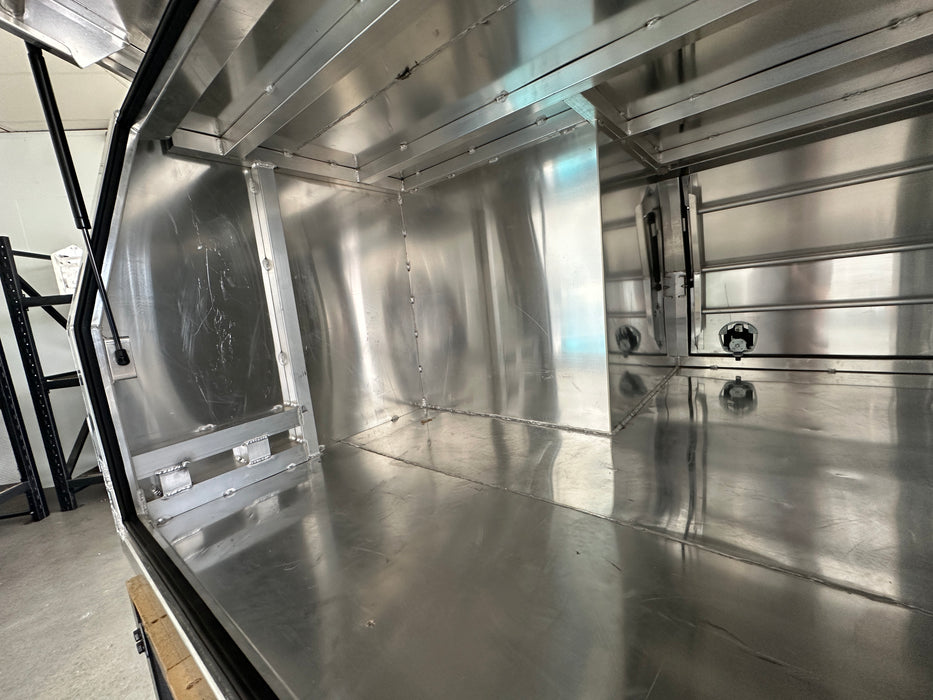 1775 x 1775 x 860mm Dog Box Lift off - Flat Plate (POWDERCOATING AVAILABLE)