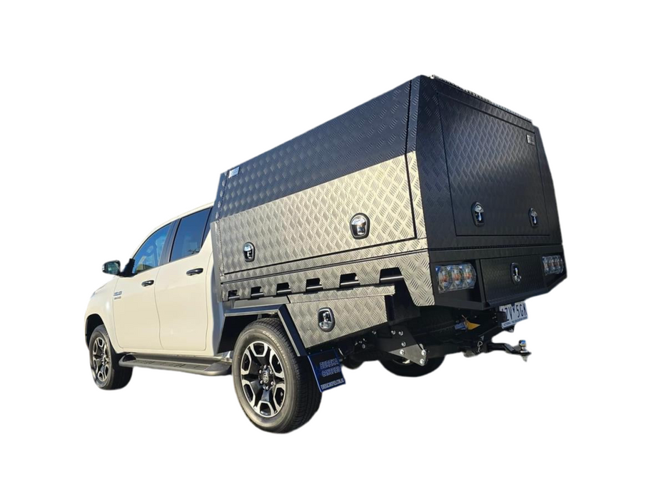 E1 - 4x4 Premium Tray + 1800mm Canopy (Roof Rack, Undertrays)