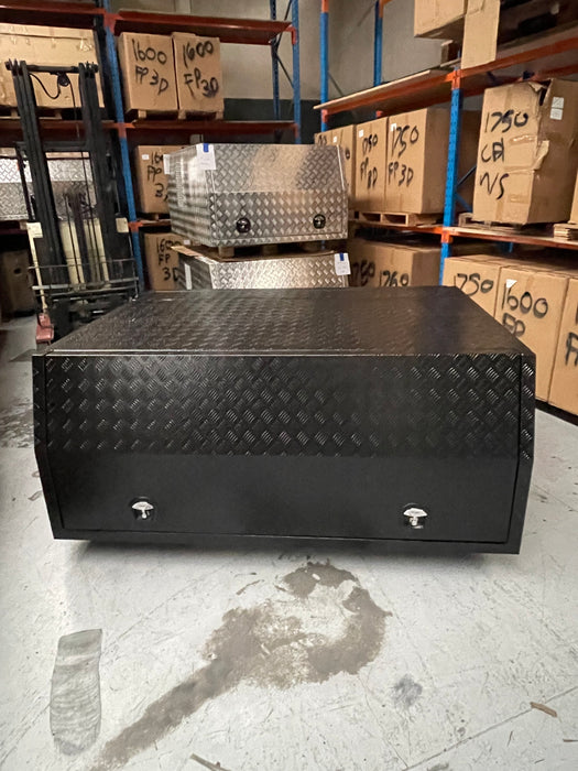 2100 x 1800 x 860mm 2 Door - Black Checker Plate