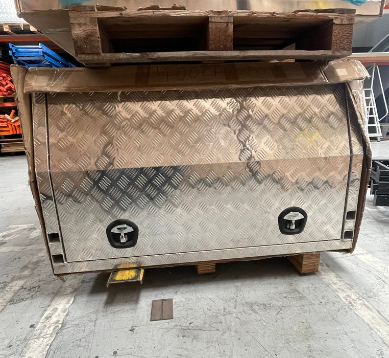 1400 x 1800 x 860mm Lift Off - Checker Plate (POWDERCOATING AVAILABLE)