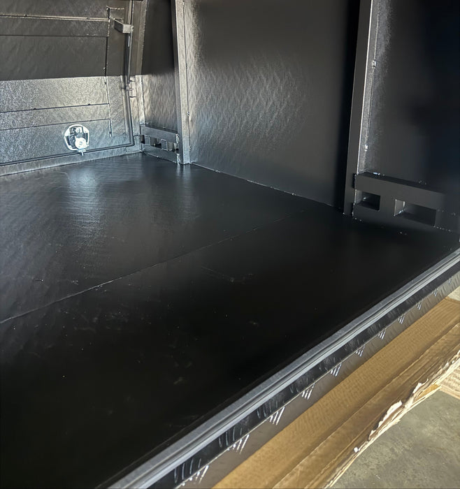1775 x 1775 x 860mm Lift off 2 Door - Checker Plate Black