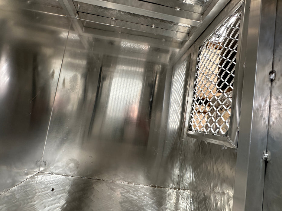 1775 x 1775 x 860mm Dog Box - Checker Plate (POWDERCOATING AVAILABLE)