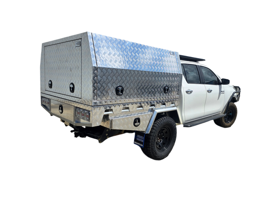 E1 - 4x4 Premium Tray + 1800mm Canopy (Roof Rack, Undertrays)
