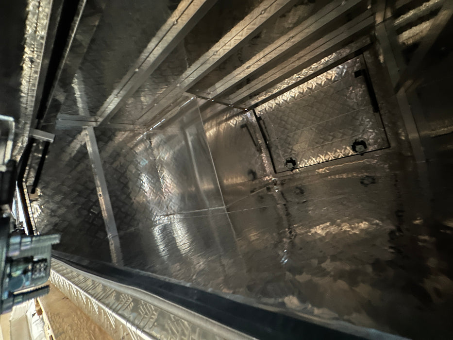 1775 x 1775 x 860mm Dog Box - Checker Plate (POWDERCOATING AVAILABLE)