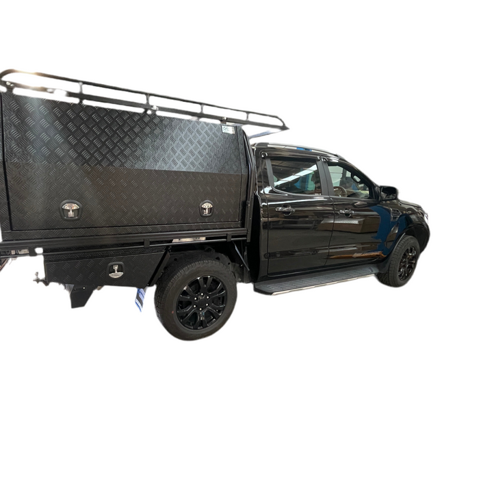 E2 - Tradie Tray + 1800mm Canopy (Roof Rack, Undertrays)