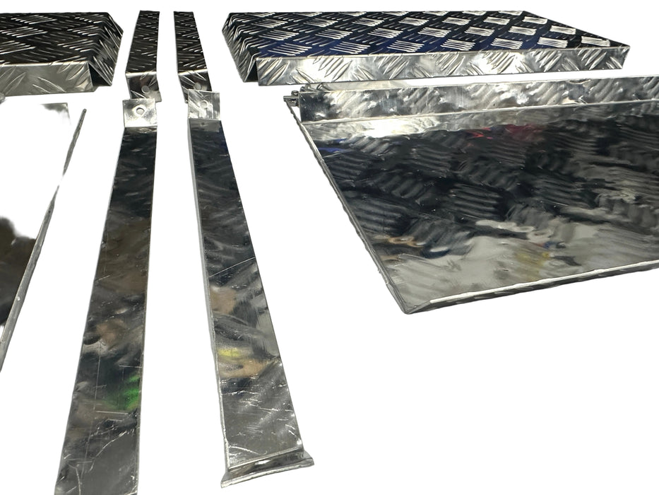 Wheel / Mud Guard (Set of 4) Checker Aluminium For Ute Tray
