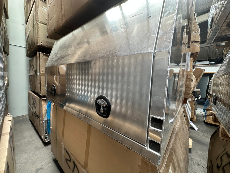 1550 x 1800 x 860mm Lift off 2 Door - Flat Plate (POWDERCOATING AVAILABLE)