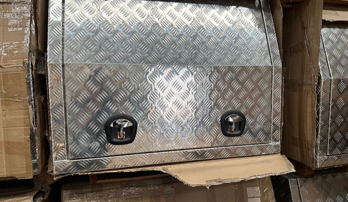 1000 x 1800 x 860mm - Checker Plate (POWDERCOATING AVAILABLE)