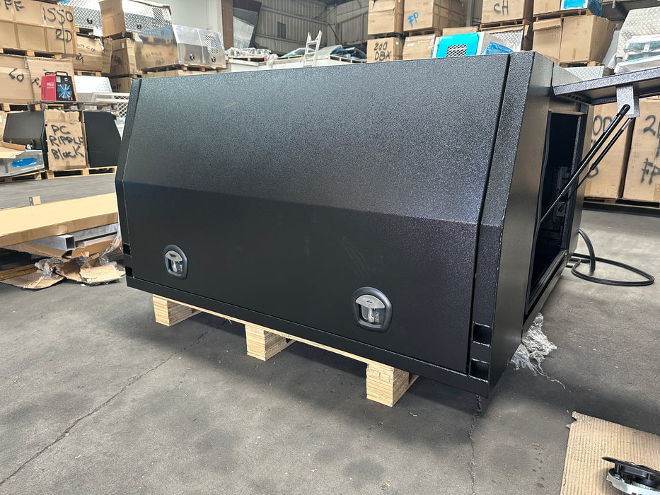1550 x 1800 x 860mm Lift off 3 Door - Flat Plate Black