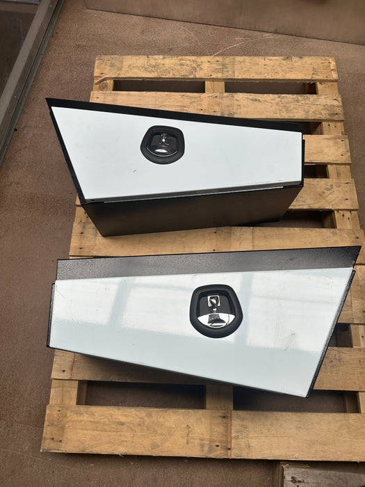 900mm Truck / American Ute  Undertray Box Flat Plate (SET) Black with White Doors