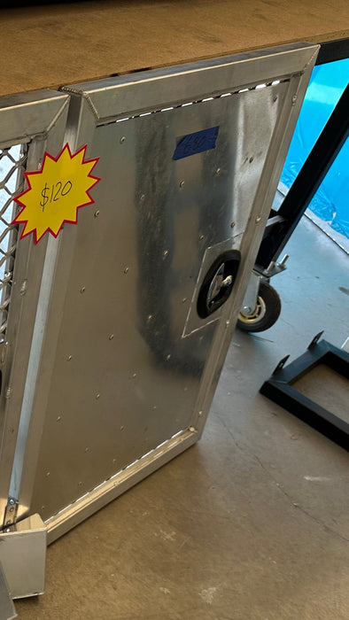 680 x 840mm Aluminium Gate For Tool Box (Second hand)
