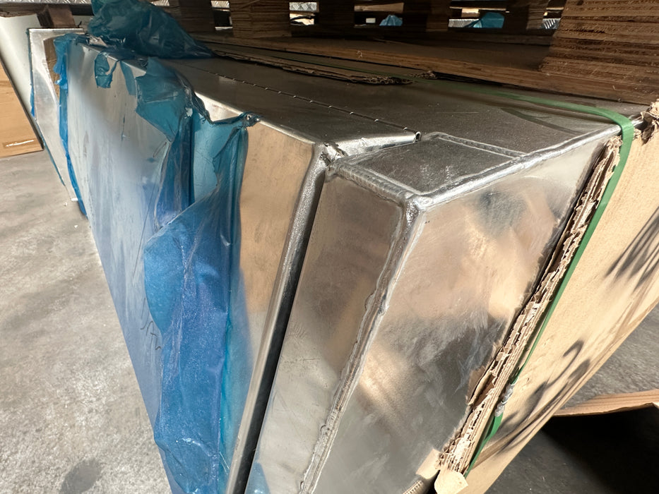 1800 x 1800 x 860mm Dog Box - Flat Plate (Minor Damage) (POWDERCOATING AVAILABLE)