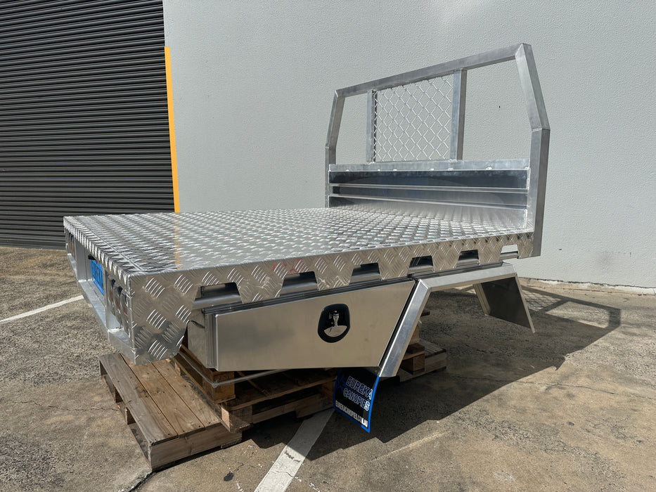 Aluminium 4x4 Premium Tray Checker with Undertrays