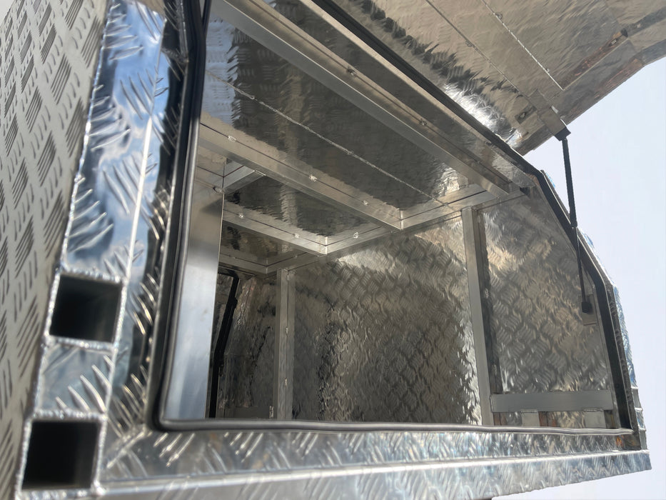 Aluminium Checker Canopy Dog Box (Lift off / Jack off)