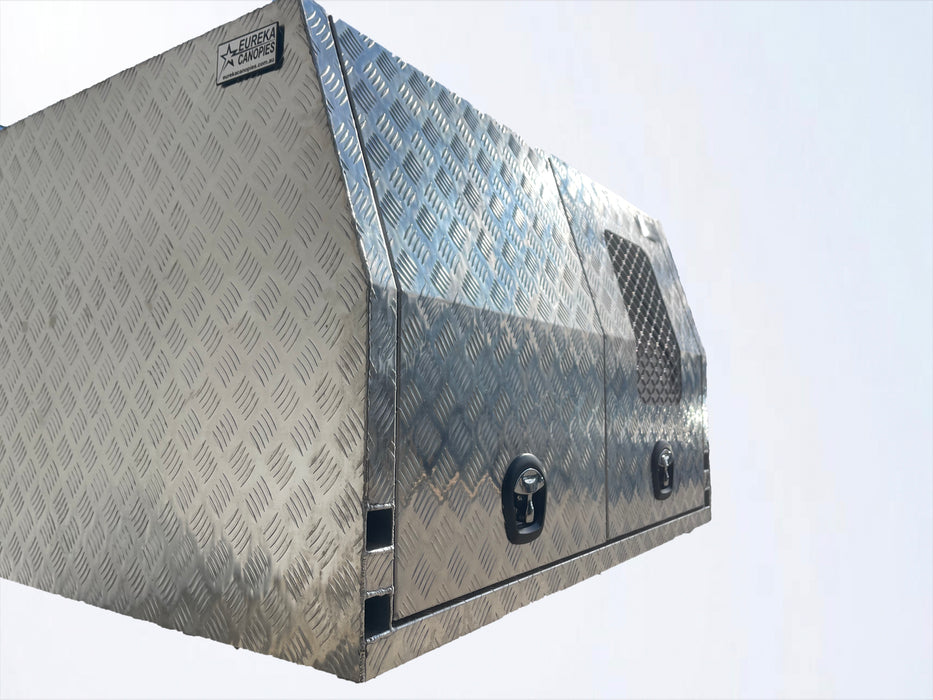 Aluminium Checker Canopy Dog Box (Lift off / Jack off)