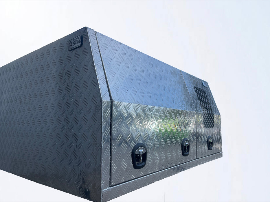 Aluminium Checker Canopy Dog Box