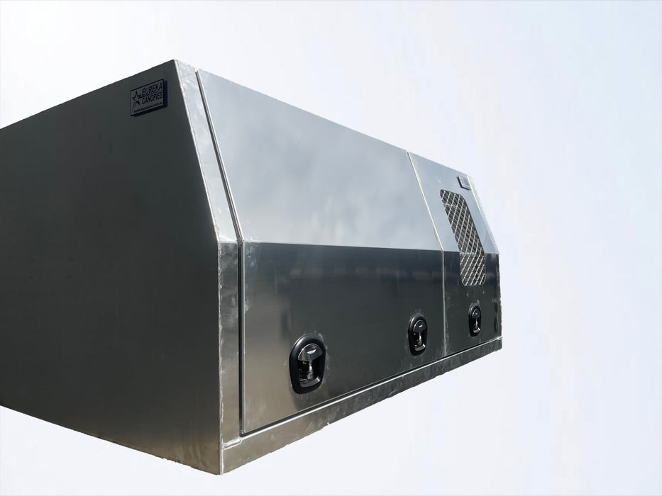 Aluminium Flat Canopy Dog Box